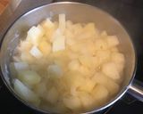 A picture of step 7 of Red Leicester cheese & Potato Pie.