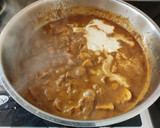 ரோட்டுக்கடை காளான்   கிரேவி (Kaalan gravy recipe in tamil) ரெசிபி ஸ்டேப் 8 புகைப்படம்
