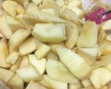 A picture of step 4 of Keto Apple cake.