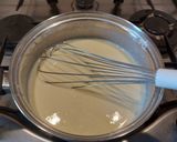 Serpenyős csirkemell zöldségekkel, sajtmártással, bulgurral recept fázis 4 fotója