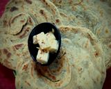 गार्लिक बटर लच्छा पराठा (garlic butter lachha paratha recipe in marathi) रेसिपी स्टेप 3 फोटो