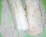 A picture of step 4 of Chicken bread roll.