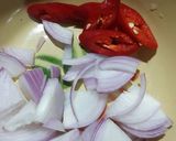 Gambar langkah 1 resipi Telur Dadar Gebu.