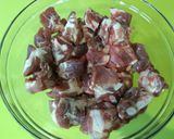 Foto del paso 1 de la receta: Patatas guisadas con costillas y setas en la Magefesa