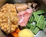 Foto del paso 1 de la receta: Sopa de picadillo con caldo de puchero chup, chup