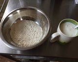 A picture of step 6 of Black dal with naan.