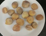 A picture of step 1 of Khubani ka meetha.