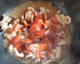 Foto langkah ke 3 dari resep Cumi Basah Saos Tiram Asam Manis.