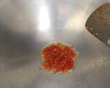 Foto langkah ke 3 dari resep Sambal bawang pedas.
