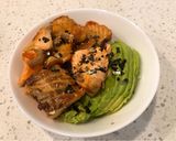 A picture of step 7 of Teriyaki Salmon Avocado Bowl.