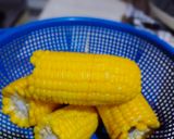 Foto langkah ke 2 dari resep Jagung rebus buat si kecil.