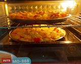 Foto langkah ke 6 dari resep Hawaiian chicken pizza.