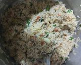 A picture of step 3 of Chicken noodles and fried rice.