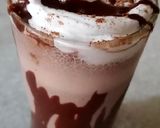 A picture of step 6 of Chocolate Milk Shake.