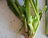 Foto del paso 1 de la receta: Espinacas esparraga's
