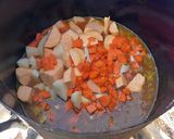 Foto del paso 2 de la receta: Buseca de mondongo a fuego