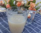 A picture of step 2 of Litchi mojito mocktail / litchi squash.