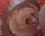 Foto langkah ke 2 dari resep Brownies Kukus.