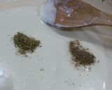 A picture of step 2 of White sauce macaroni.