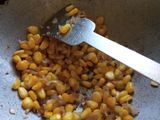 বেকড চীজি কর্ন পালক (baked cheesy corn palak recipe in Bengali)