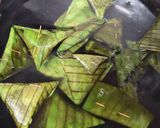 Foto langkah ke 6 dari resep Lupis Ketan Hitam (5.30.7).