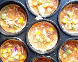A picture of step 6 of Egg & fish masa.