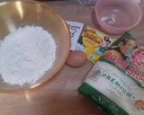 Foto langkah ke 1 dari resep Garlic Cheese Rolls.