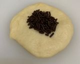 Foto langkah ke 3 dari resep Bakpia Teflon isi Meses.