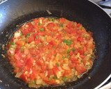 Foto del paso 1 de la receta: Merluza en salsa con guarnición de arroz blanco