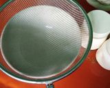 Hình bước làm 6 của món Sữa chua Hy Lạp