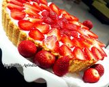 Foto langkah ke 7 dari resep Creamy Strawberry Pie.