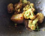 ফুলকপির ডালনা (Fulkopir dalna recipe in Bengali) রেসিপির ধাপ 3 ছবি