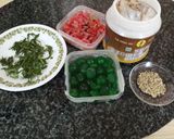 A picture of step 1 of Pan Thick Shake.