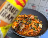 Foto langkah ke 4 dari resep Sayur tumis daging giling.