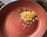 Foto del paso 2 de la receta: Chicharrón de queso y espárragos