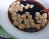 Foto del paso 2 de la receta: Guisado de soja texturizada con tomate y guarnición