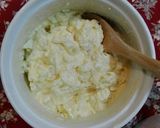 Foto langkah ke 5 dari resep Simple yummy tartar sauce.