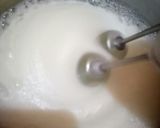 Foto langkah ke 2 dari resep Cake tape toping keju almond.