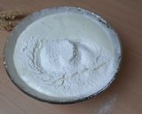 Foto langkah ke 4 dari resep Banana Cake 2 Telur.