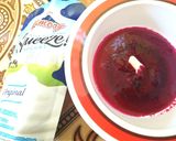 Foto langkah ke 3 dari resep Pure buah naga yogurt.