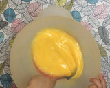 Foto del paso 3 de la receta: Pastel de hojaldre con jamón york, queso y tomatitos cherry para niños 👦🏻👶🏼