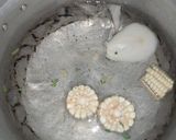 Foto del paso 1 de la receta: Caldo de guías