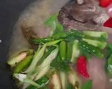 Foto langkah ke 3 dari resep Sop Ikan Gurame.