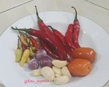 Foto langkah ke 2 dari resep Cumi hitam dengan rasa gurih dan pedas.