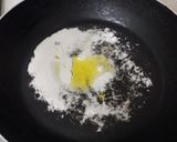 A picture of step 8 of Indomie Pizza.