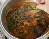 Foto del paso 3 de la receta: Habichuelas con espinacas y Gambas