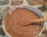 Foto del paso 3 de la receta: Torta de cocoa y yogur con canela, frutos secos