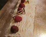 Une image de l'étape 9 de Bûche framboises (rapide et facile).