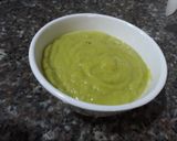 A picture of step 3 of Avacado and apple smoothie.