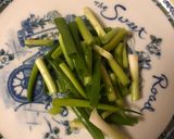 รูปขั้นตอนการทำที่ 2 ของ ผัดพริกแกงหน่อไม้ไก่(สูตรไม่ใส่กะทิ)